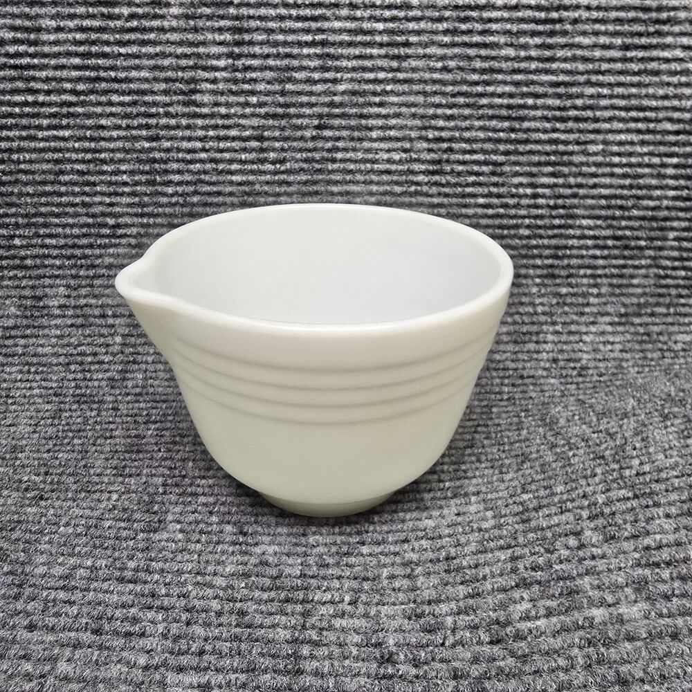 Vintage Pyrex Milk Glass Mixing Bowl Hamilton Beach 6.25" Racine #14 MADE IN USA